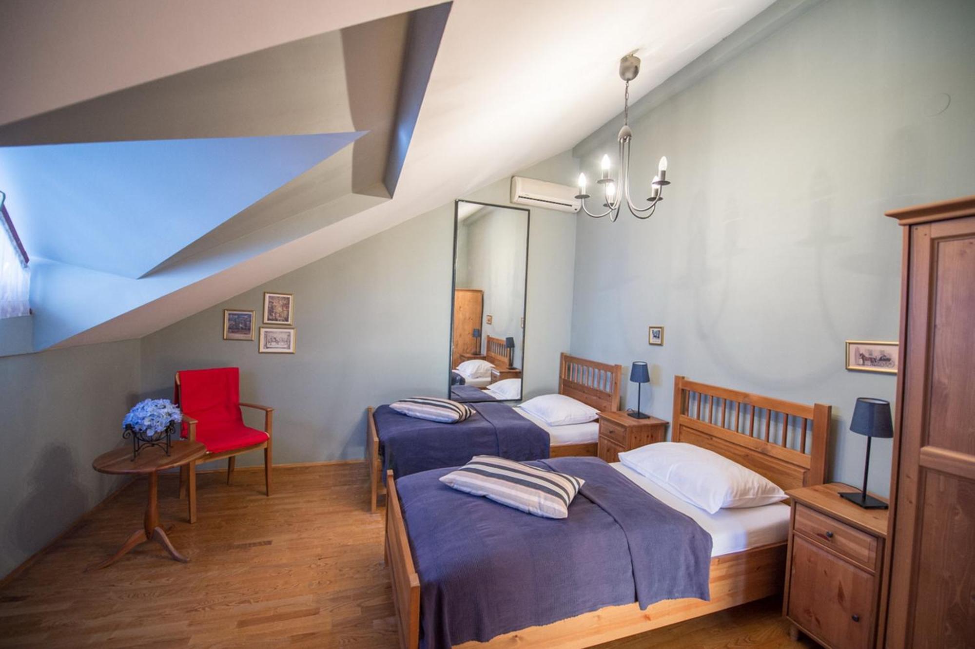 Guesthouse Trajbar Team Zaprešić Rom bilde
