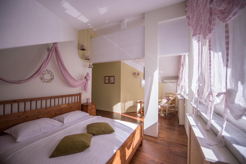 Guesthouse Trajbar Team Zaprešić Eksteriør bilde