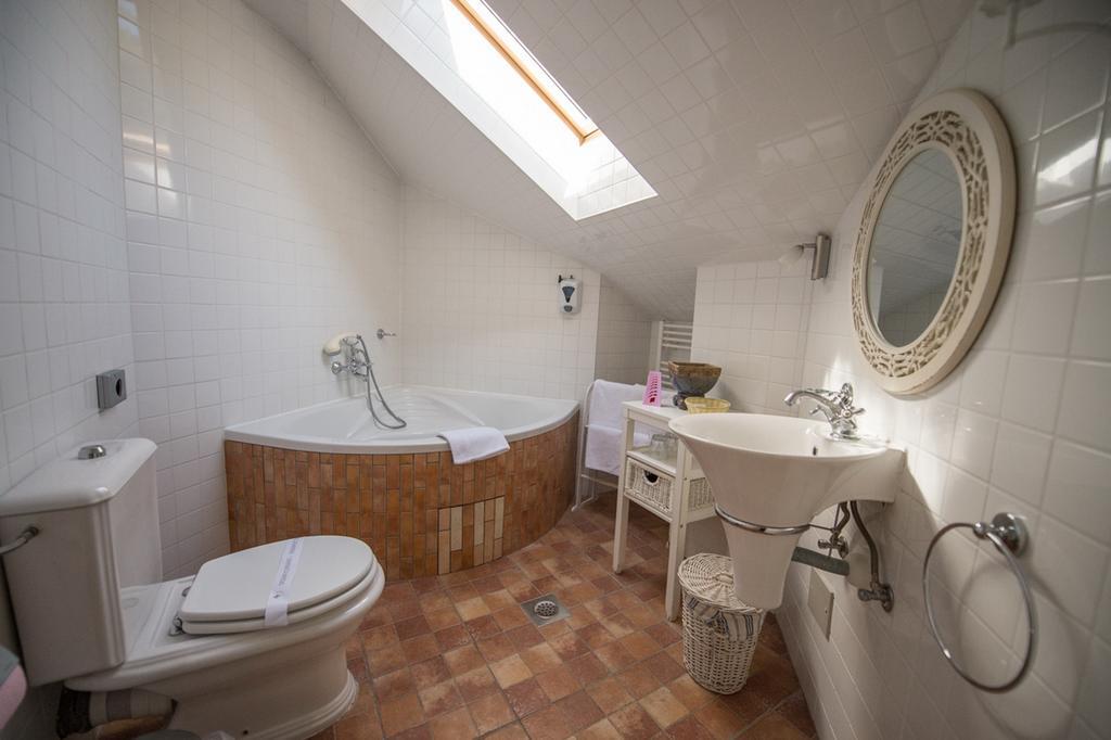 Guesthouse Trajbar Team Zaprešić Rom bilde