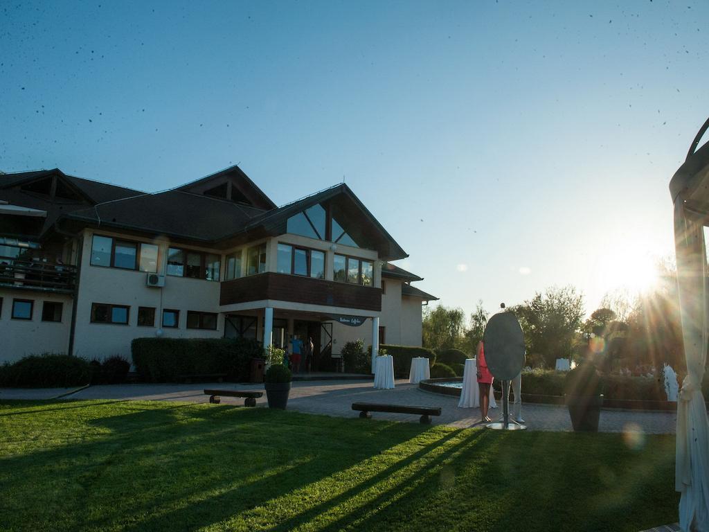 Guesthouse Trajbar Team Zaprešić Eksteriør bilde